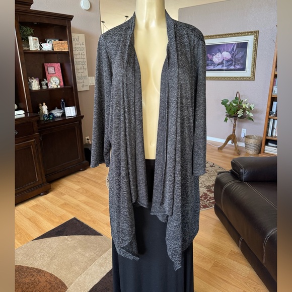 Slinky Brand Gray Women's Cardigan - Picture 6 of 9